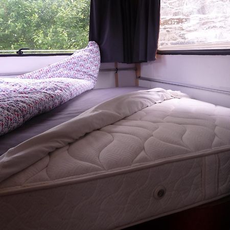 Bretagne Chambre D'Hotes Suite 53M2 Et Caravane Vintage Avec Cuisine Et Salle De Bains Privees Brittany B&B 53M2 Suite And Vintage Caravan Glamping With Private Kitchen And Bathroom Pleumeur-Gautier ภายนอก รูปภาพ