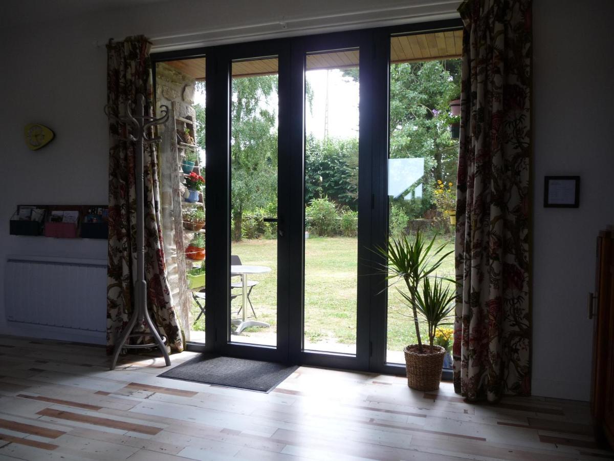 Bretagne Chambre D'Hotes Suite 53M2 Et Caravane Vintage Avec Cuisine Et Salle De Bains Privees Brittany B&B 53M2 Suite And Vintage Caravan Glamping With Private Kitchen And Bathroom Pleumeur-Gautier ภายนอก รูปภาพ